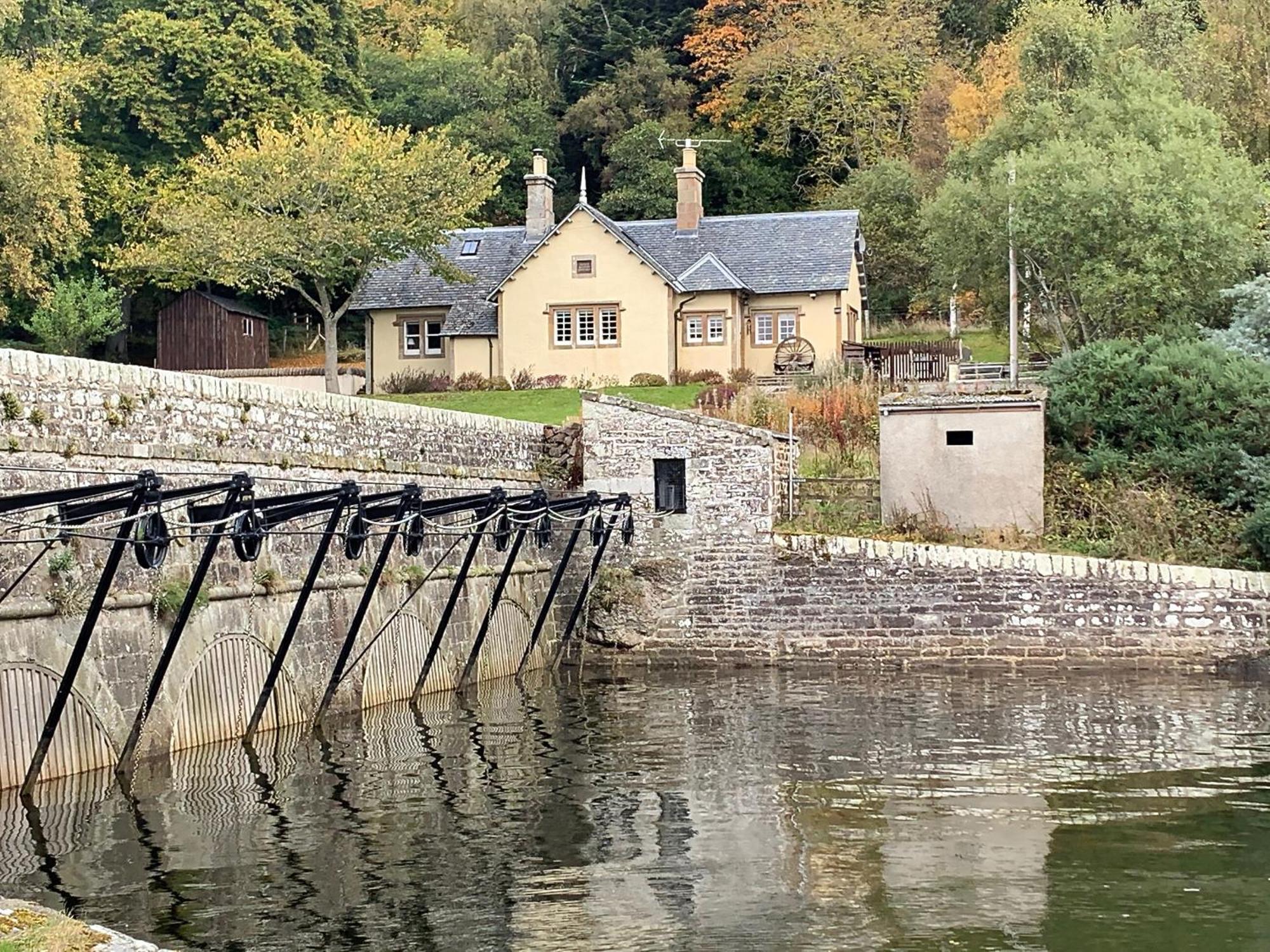 Sluice Keepers Cottage Skelbo 外观 照片